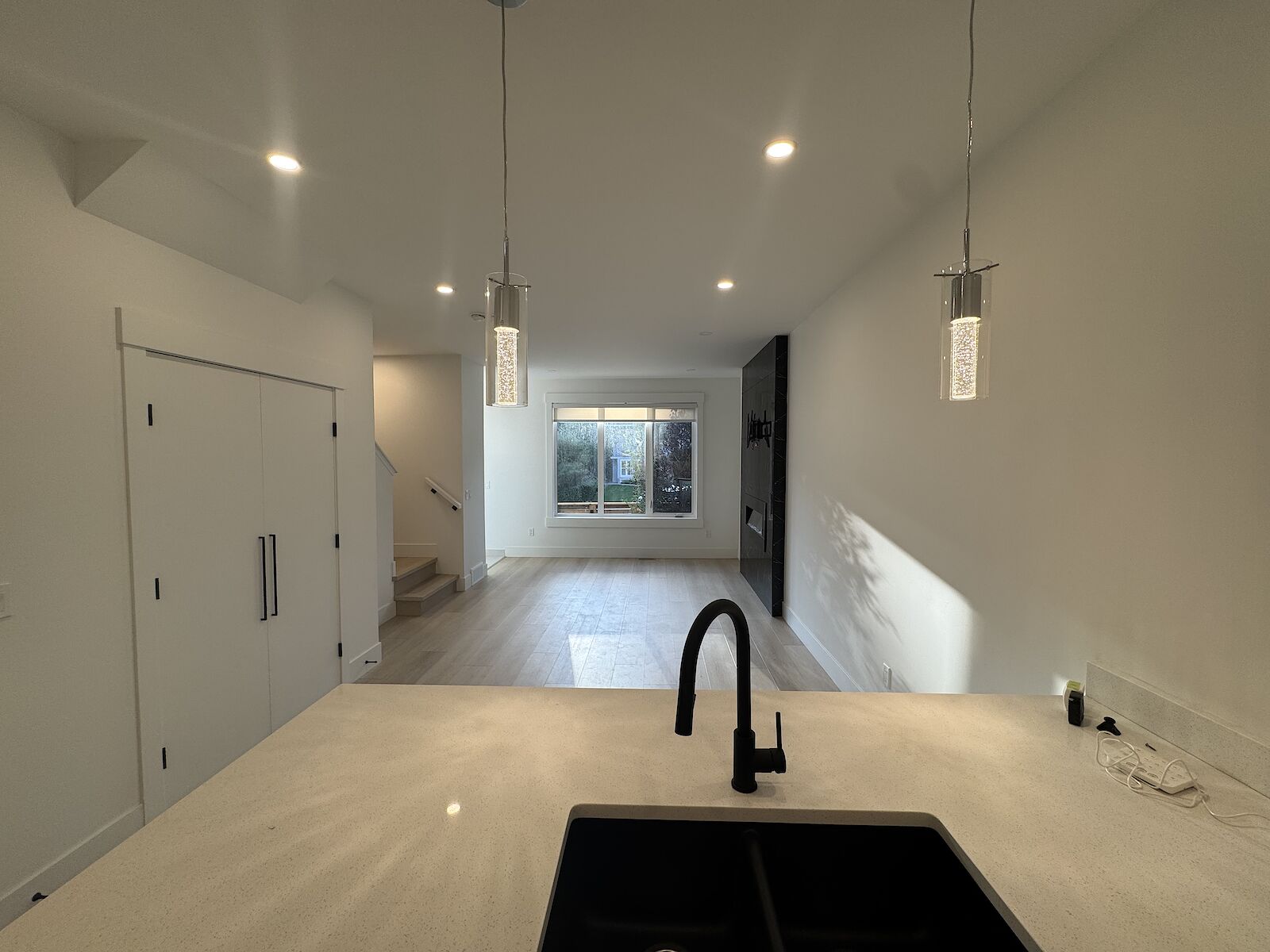 512 5 Street Northeast