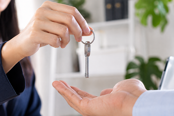 Keys Handover