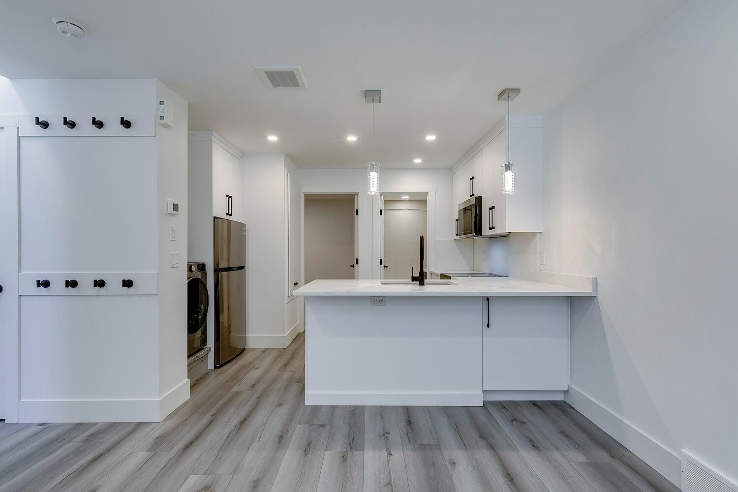 Luxury 1 Bedroom Basement suite