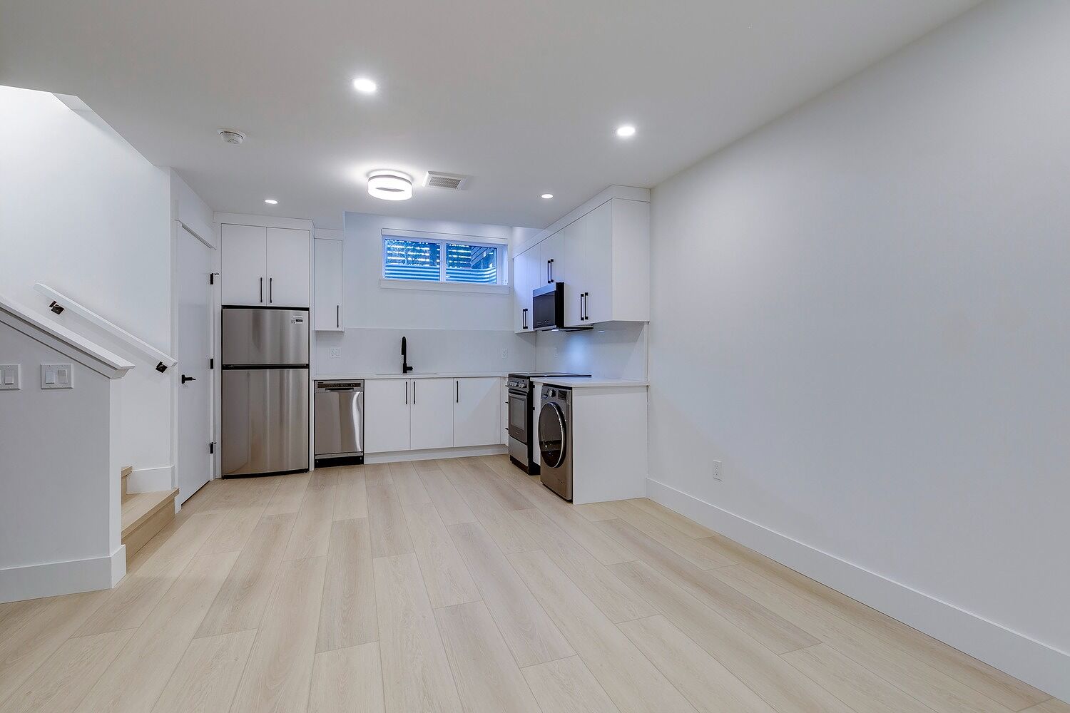 Luxury 1 Bedroom Basement suite