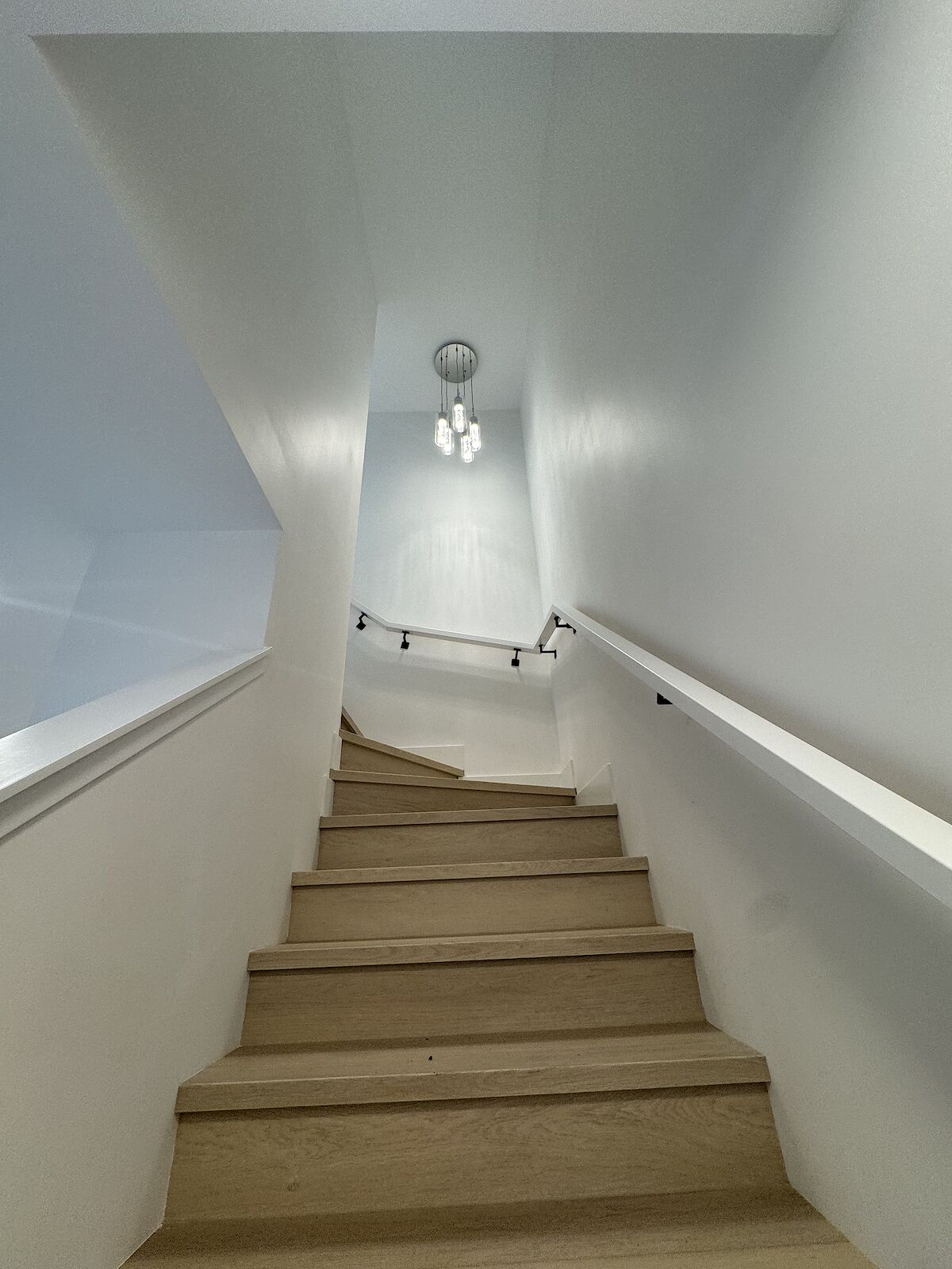 Luxury 2 Bedroom Townhomes