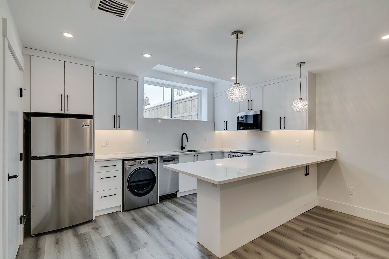 Luxury 1-Bedroom Basement Suite