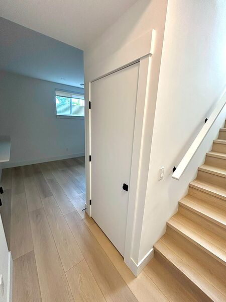 Luxury 1 bedroom 1 bathroom basement suite