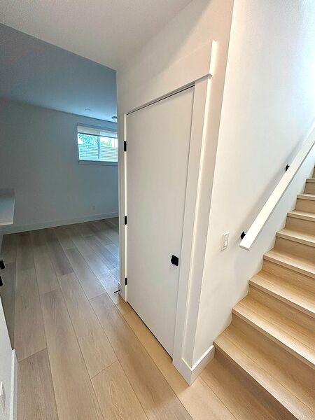 Luxury 1 bedroom 1 bathroom basement suite
